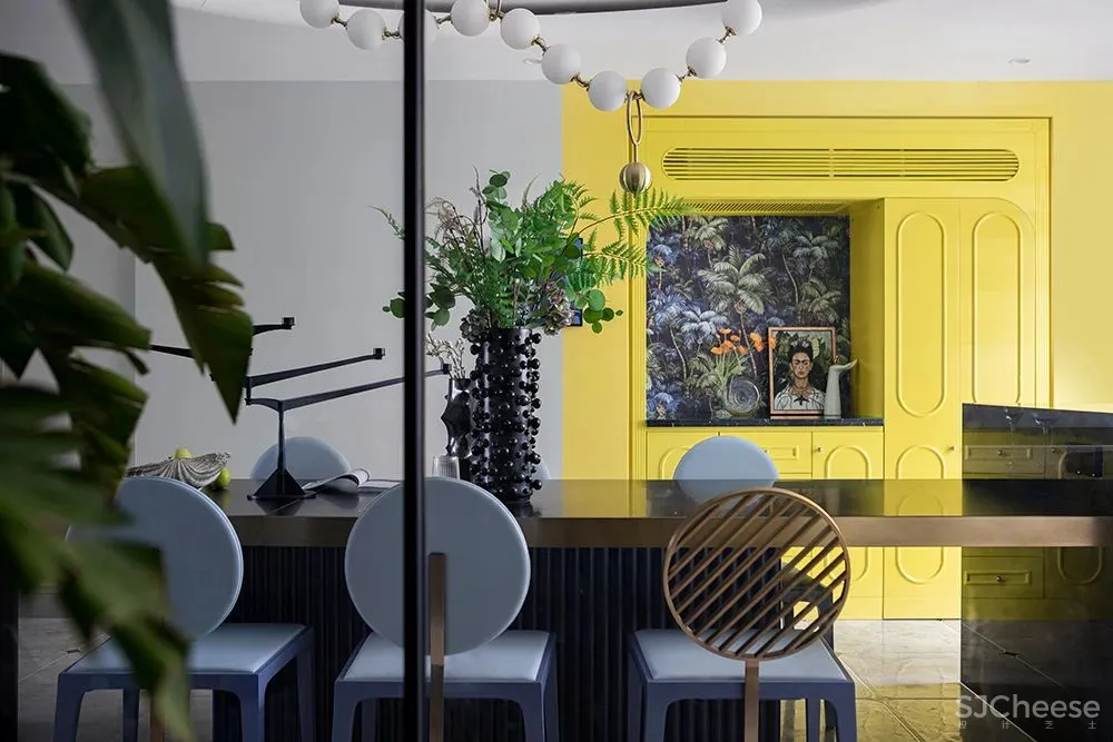 200㎡艺术私宅,繁忙都市里的童话家园!