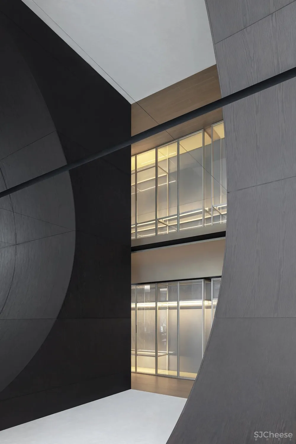 丁 鹏 文 极 简 到 极 致！