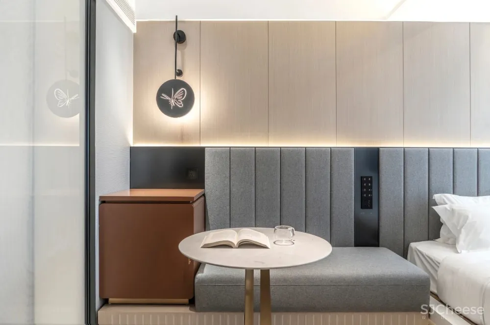 云月入画,舒缓身心的品质之旅 布道设计