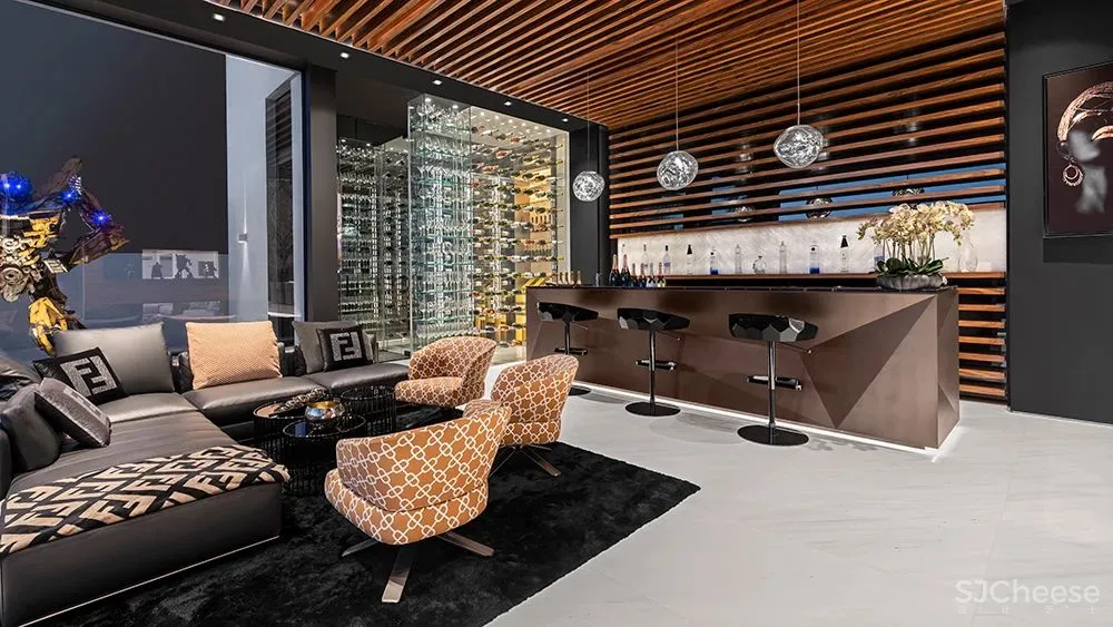 迪拜最昂贵的别墅，还送法拉利和劳斯莱斯！