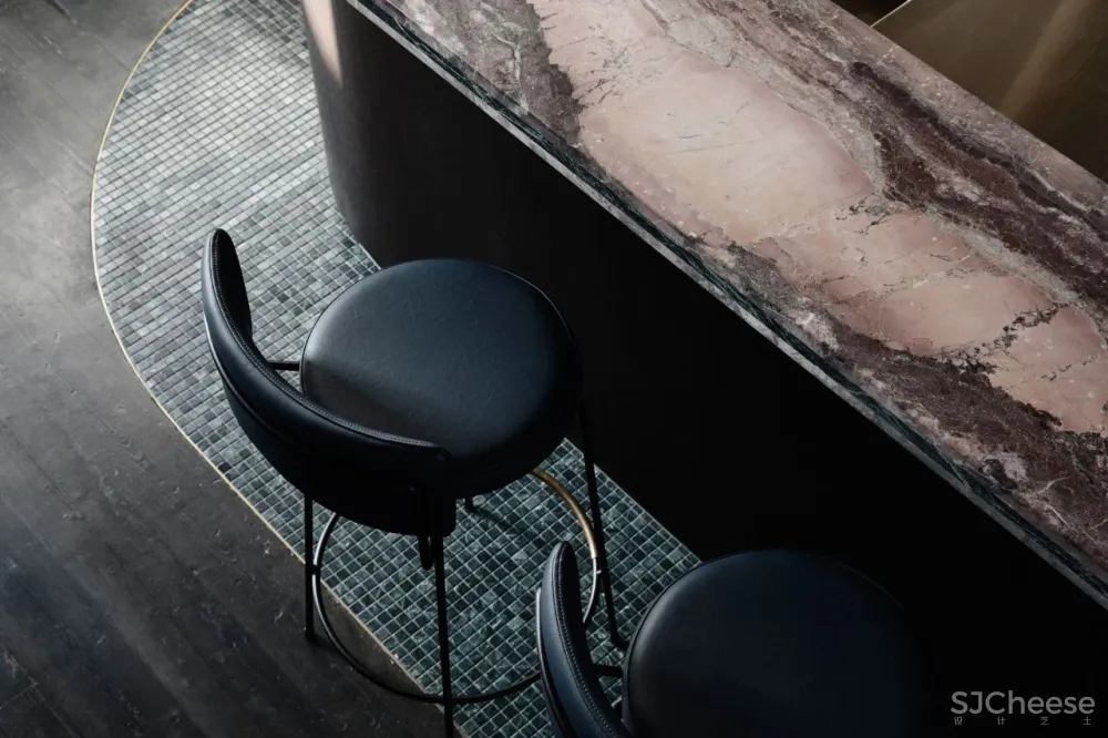 Poodle Bar and Bistro in Melbourne by Bergman - Co.