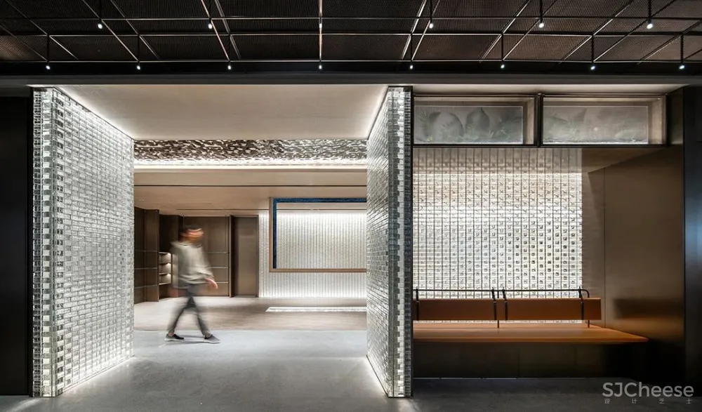 G ART 集艾 玻璃砖 这样设计，满满的艺术格调