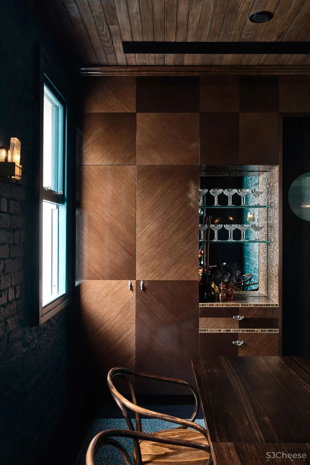 Poodle Bar and Bistro in Melbourne by Bergman - Co.