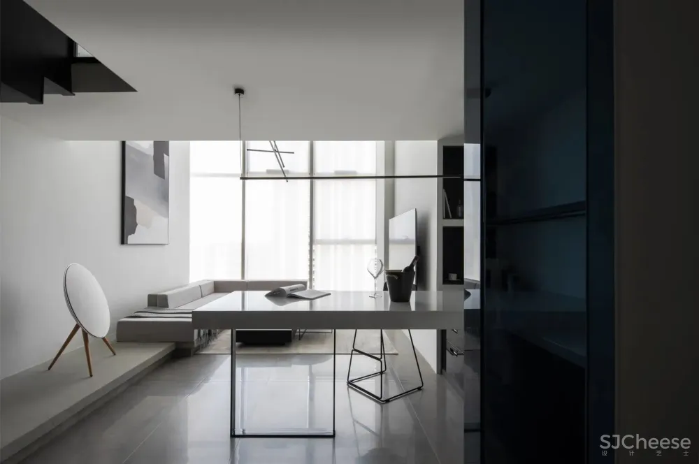 通透感 光影美学，打造黑白极简格调 桐里设计