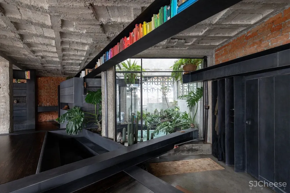 一直拆墙一直爽：这是我见过的最大胆（胡闹）的案例！