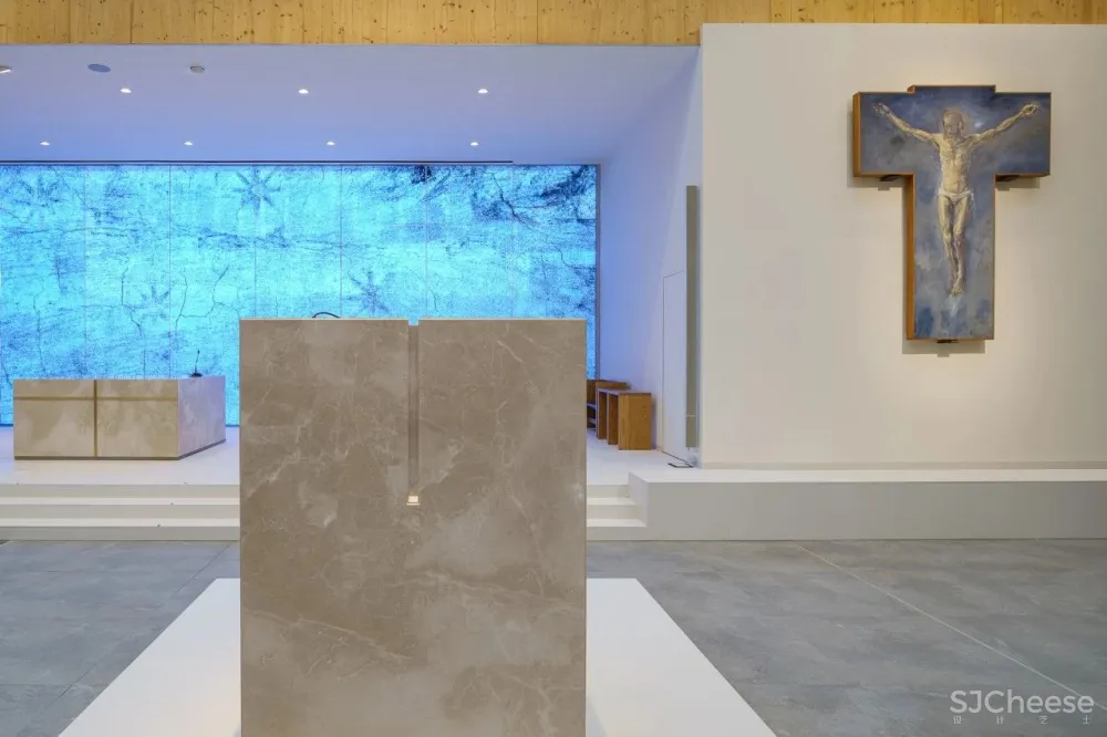 Churches丨灵魂的救赎所