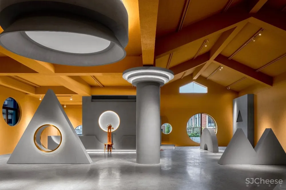 李文强 ：趣味十足的艺术收藏馆，反理性幽默解救城市的无趣！