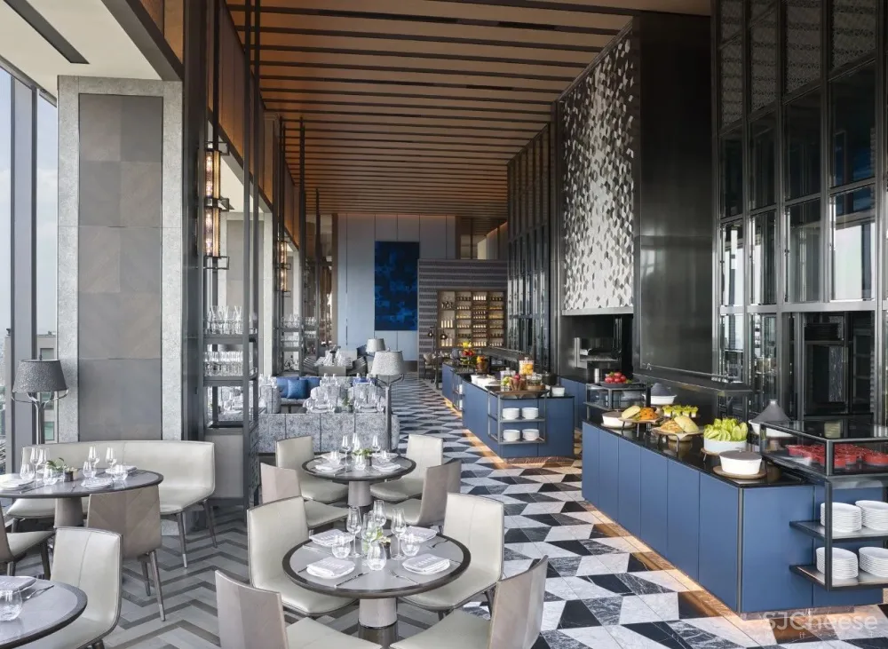 顶级设计大师打造的新四季酒店9月1号盛大开业，奢华酒店圈又添重量级！