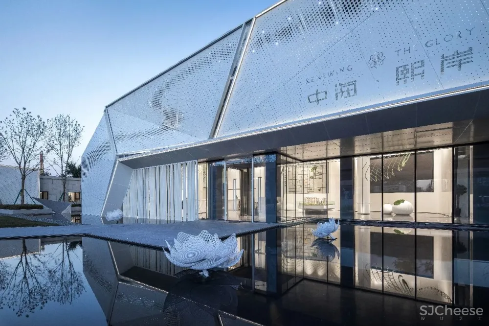 熊灿×乌鲁木齐熙岸地产中心:自由的空间,应拥有纯净的灵魂