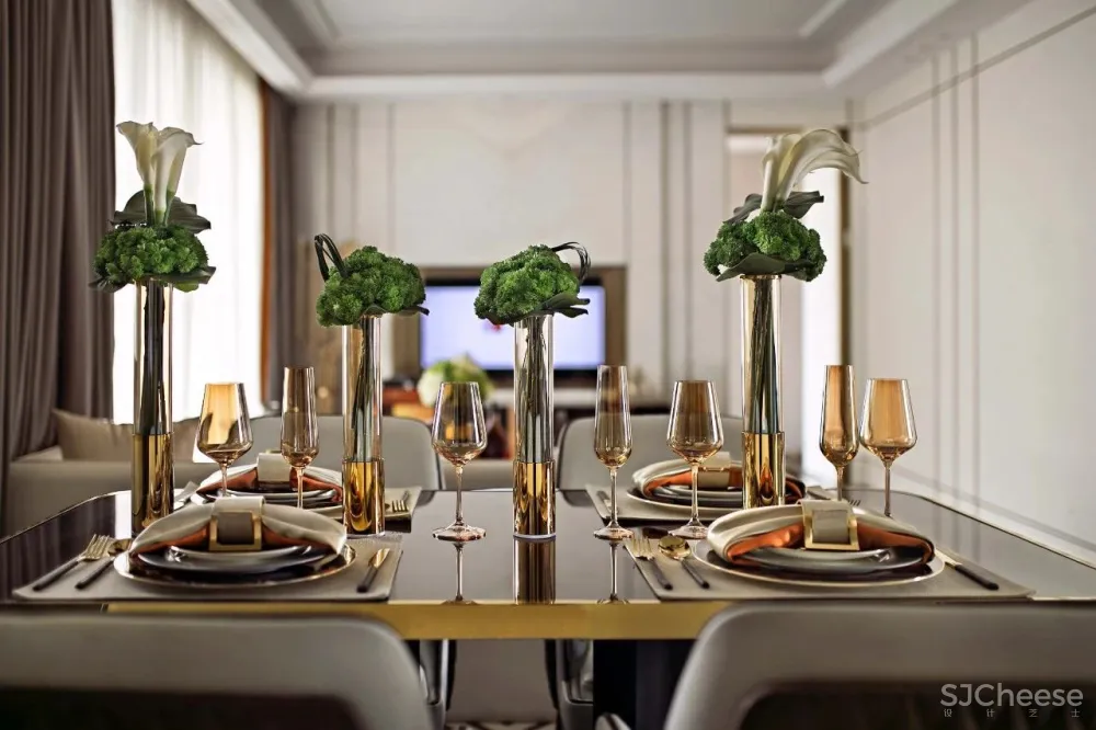 鸿荣源集团打造奢华与品位交融的宾利