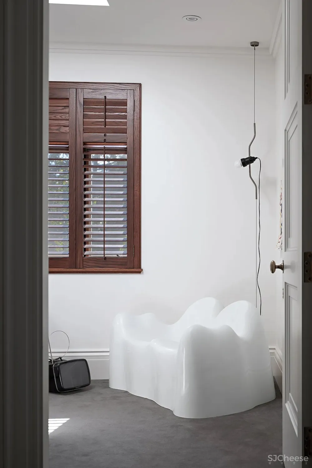 广州伶居侘寂风总部办公，旧得很高级！