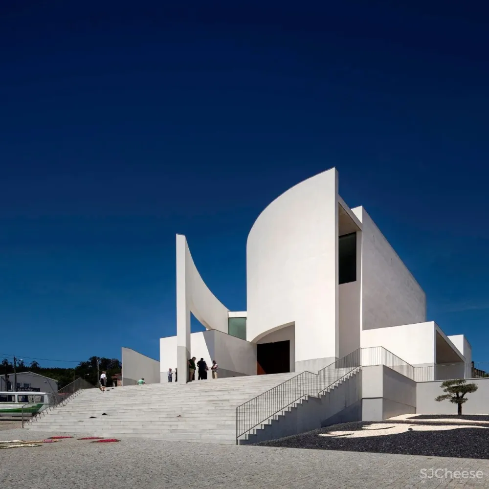 Churches丨灵魂的救赎所