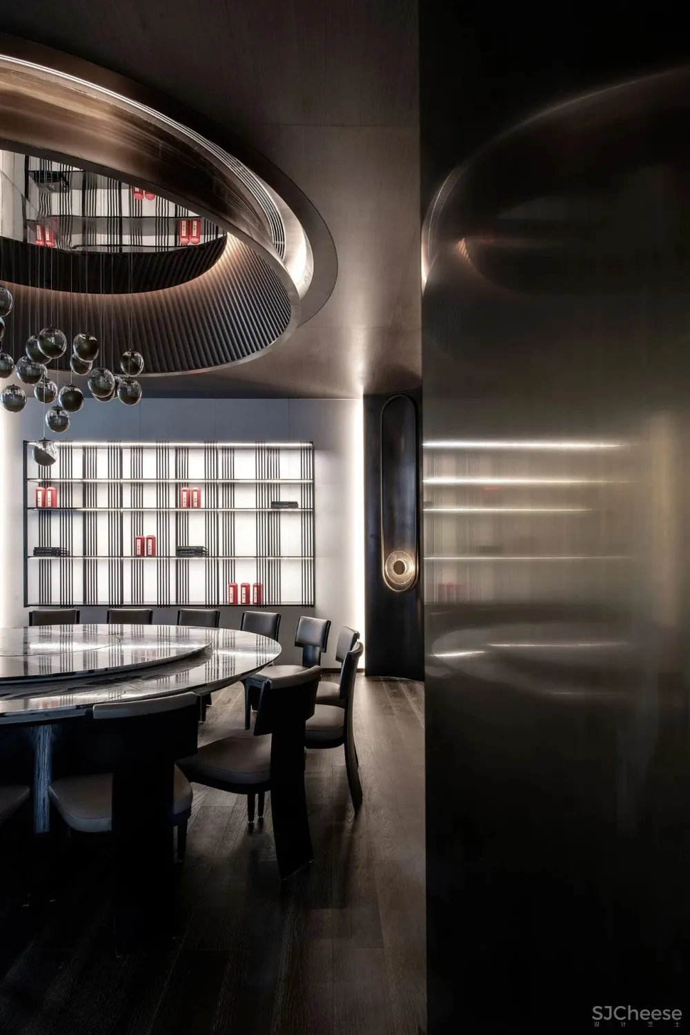 刘姮:移步梦蓝美景,探寻安然意境!