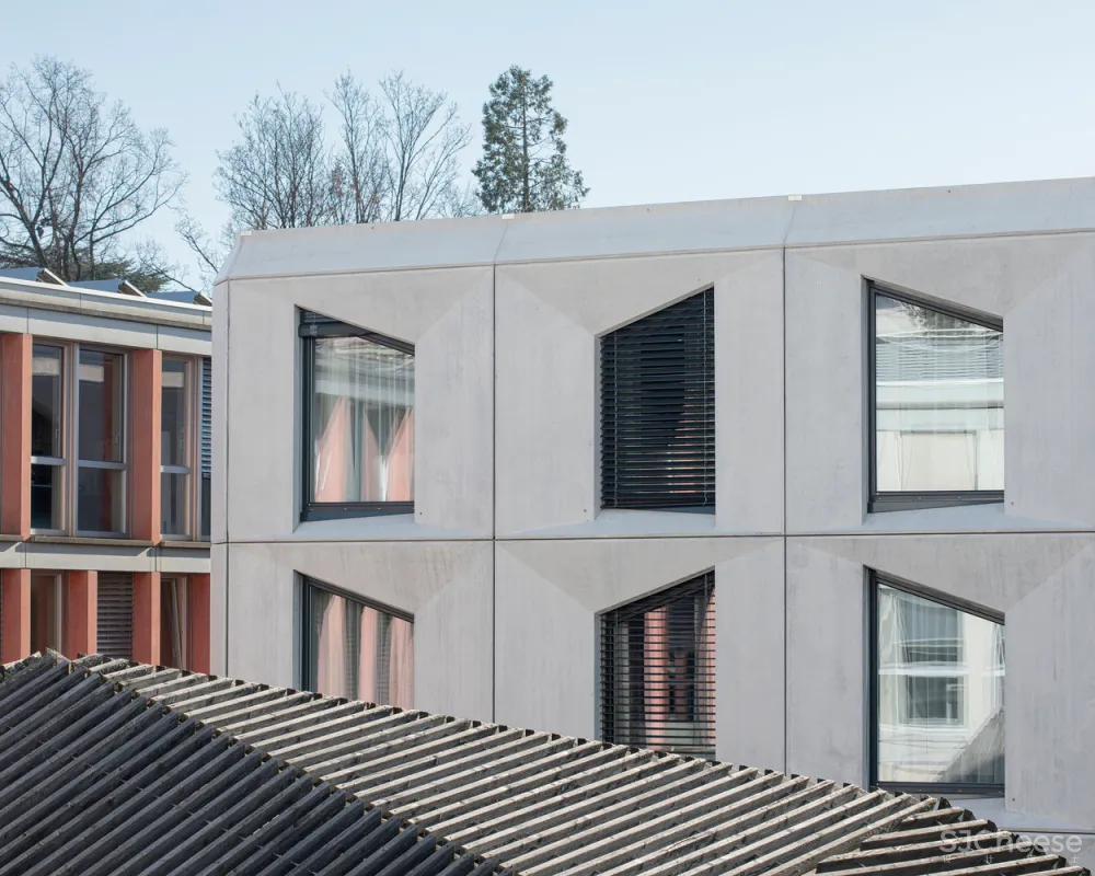 被称作「小W」的Moxy酒店,瑞士又开新店,外墙竟是预制模块,果然够潮