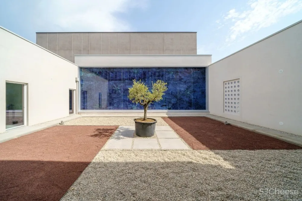 Churches丨灵魂的救赎所