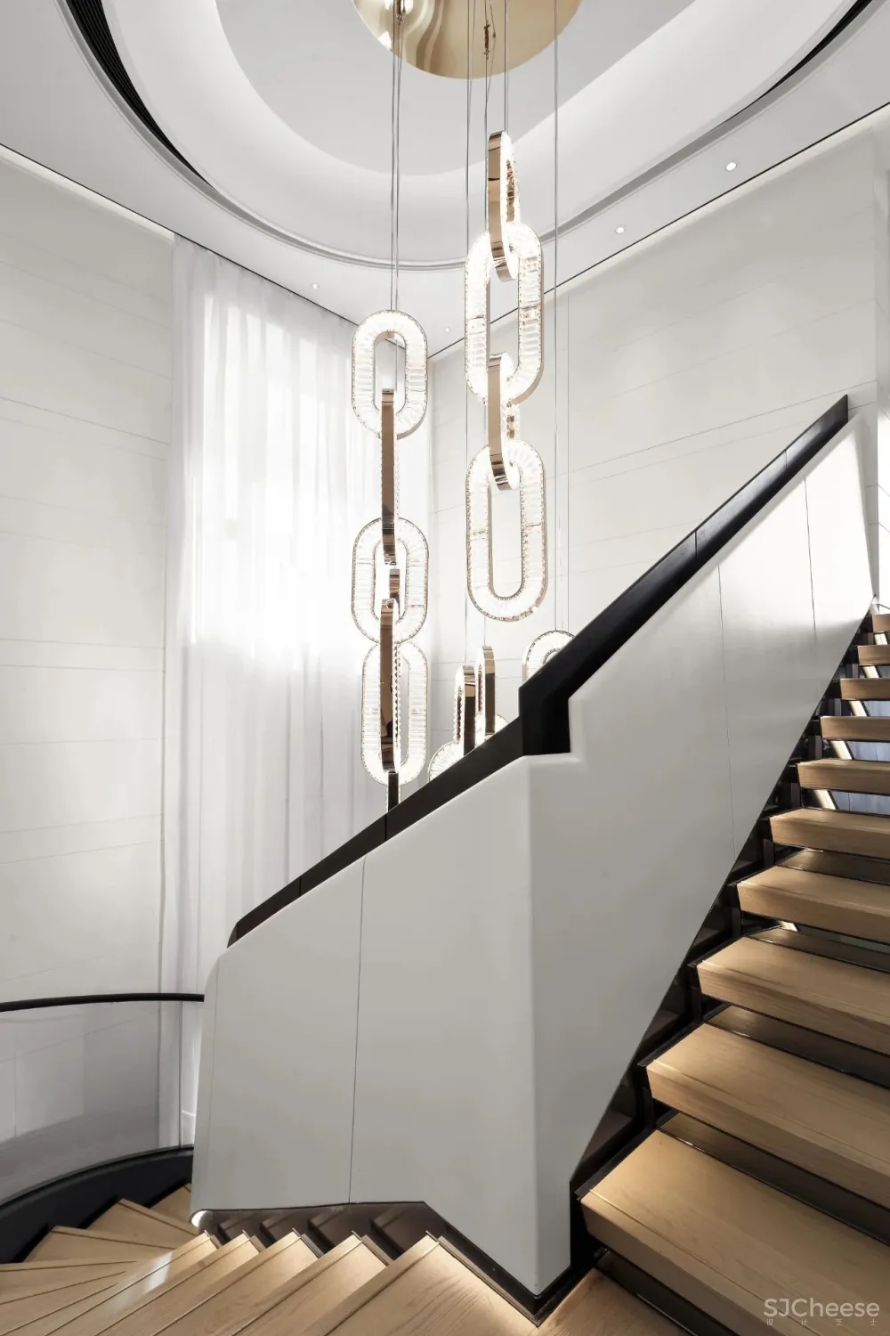 617㎡顶层艺术美宅，尽享无敌极奢海景！