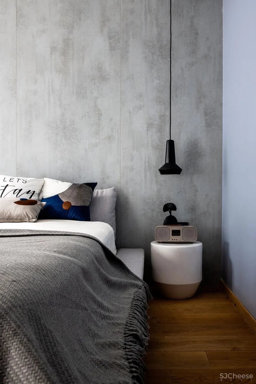 300㎡灰调原木风私宅,简洁质朴惹人爱!