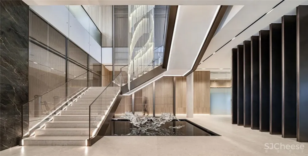 凌子达新作 山麓薄暮下的静谧空间