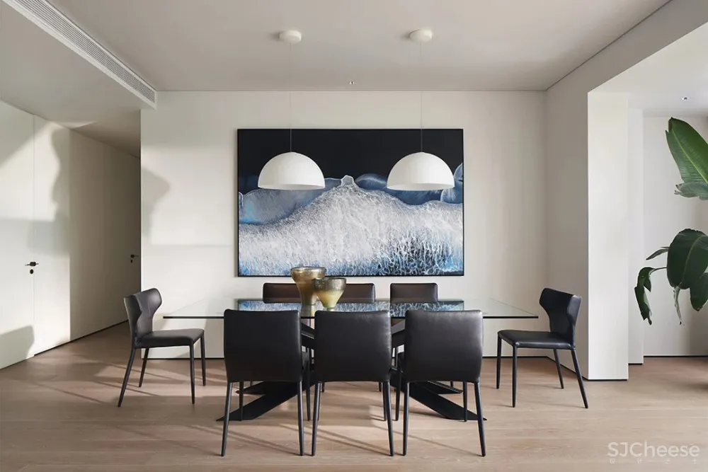 240m² 极简大平层,兼顾自由与温暖的家