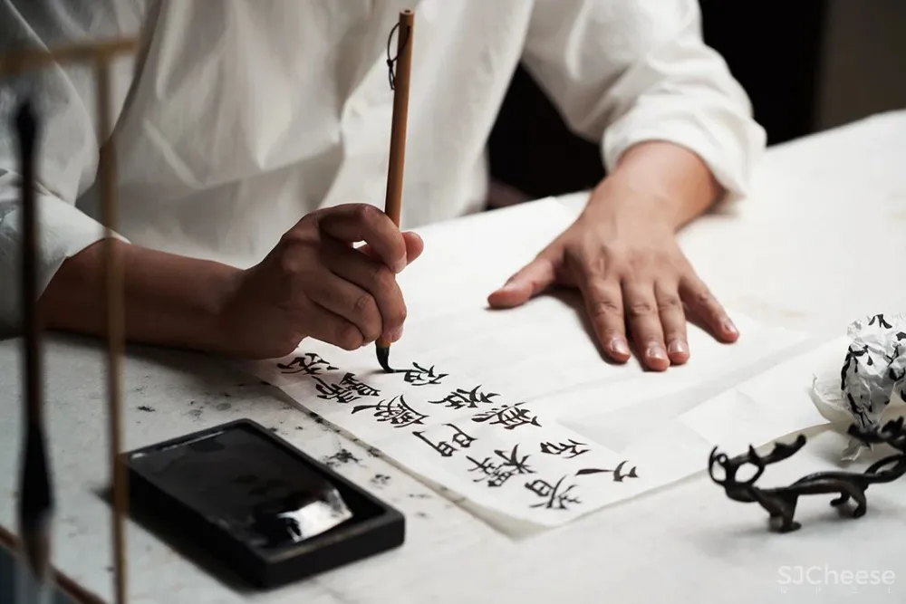 560m² 向心而居大宅，充盈着生活与艺术气息的设计师之家