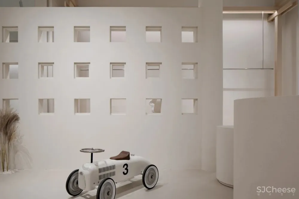 打碎、叠加、重组，构建个性盒子空间 凹设计