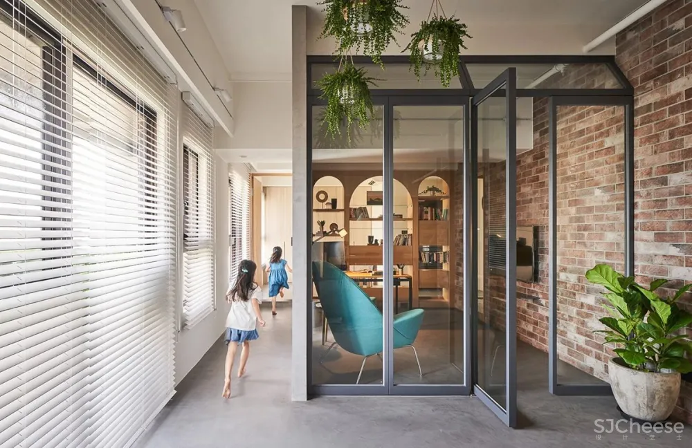 小树之家欢乐成长,158㎡木质双拼亲子宅 北欧建筑