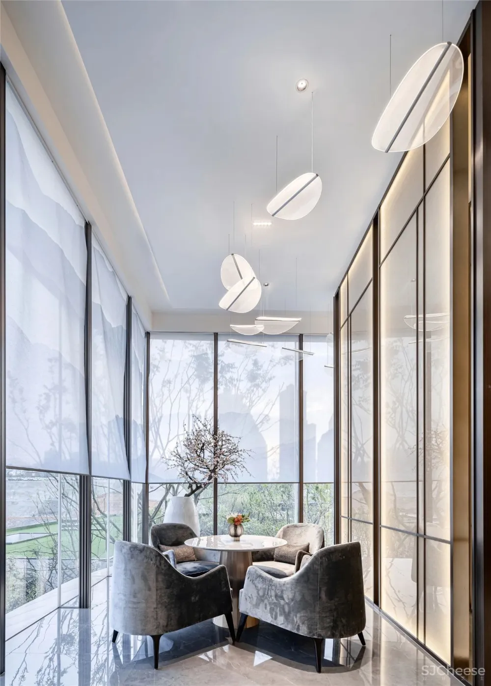 凌子达新作 山麓薄暮下的静谧空间