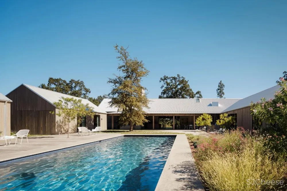 路易斯康弟子作品中的温情时光丨FIELD Architecture