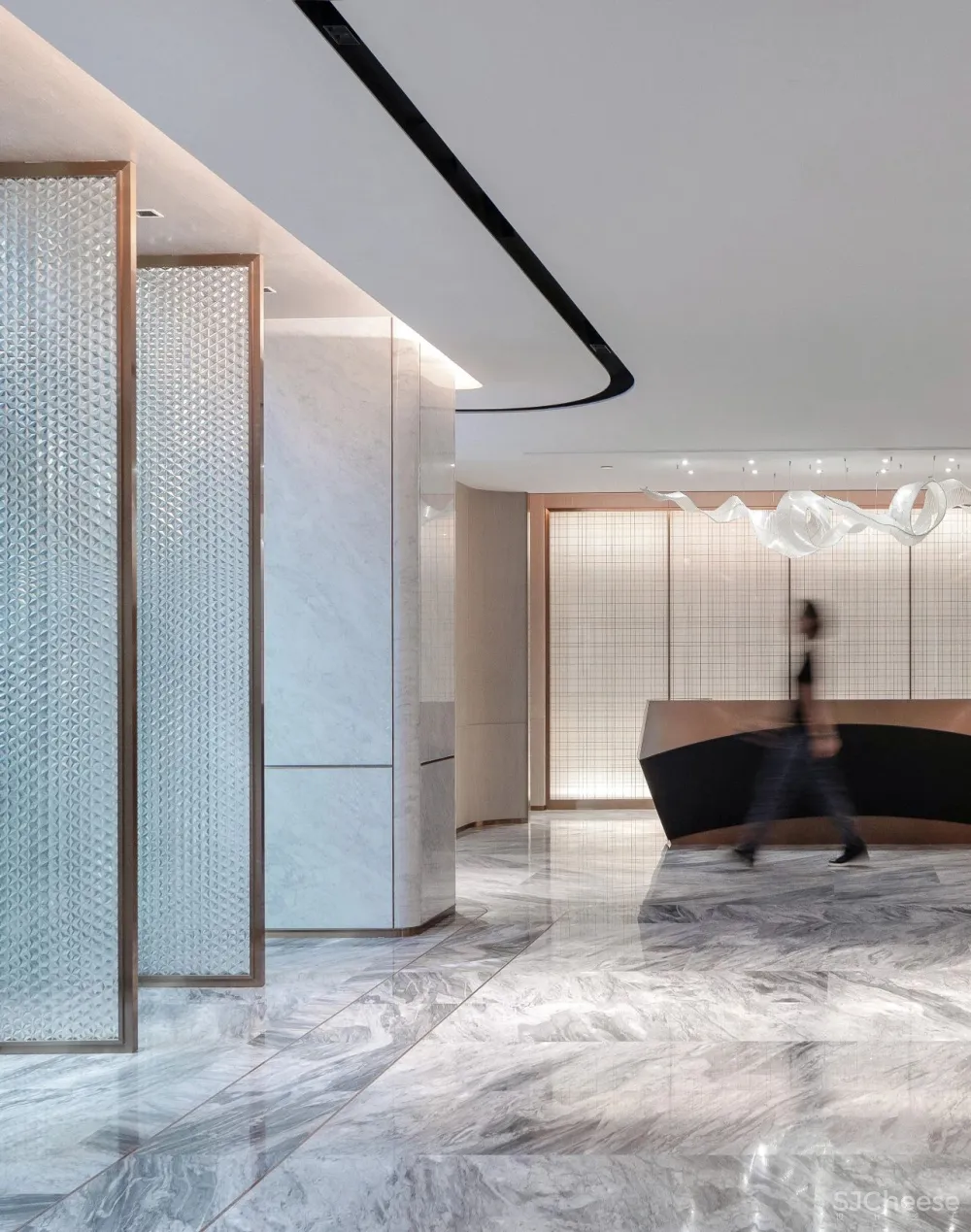 刘姮:移步梦蓝美景,探寻安然意境!