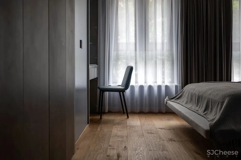 300㎡灰调原木风私宅,简洁质朴惹人爱!