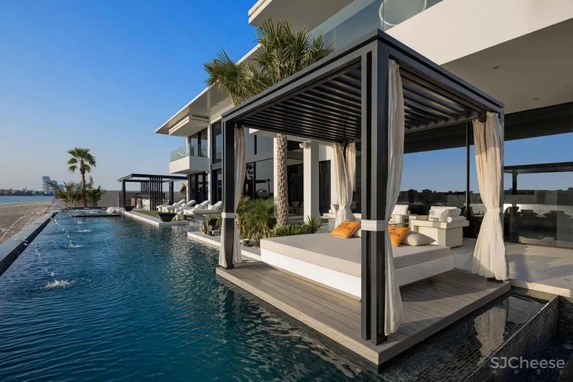 迪拜最昂贵的别墅，还送法拉利和劳斯莱斯！