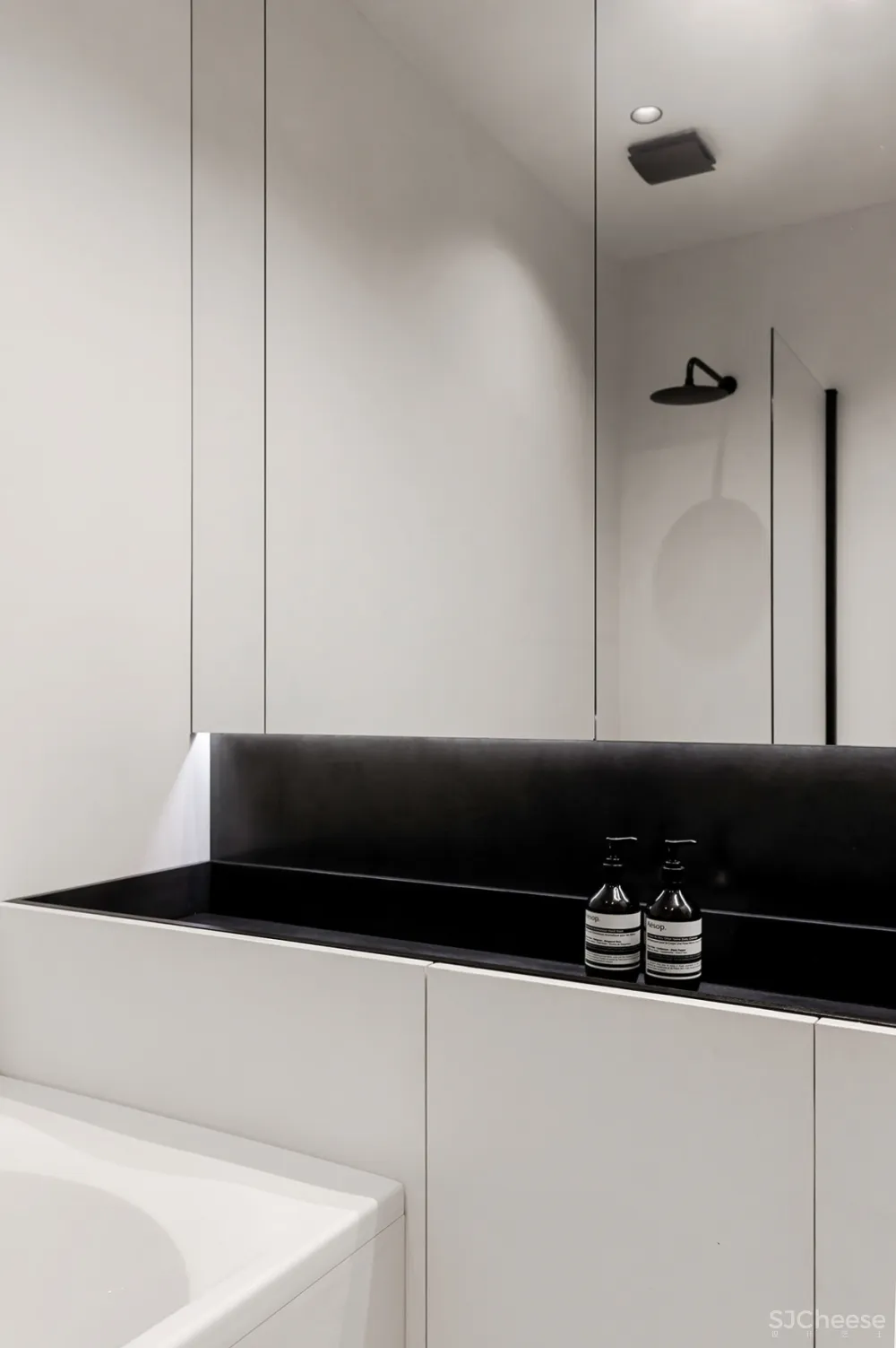 64㎡ 这样装，简单又不失设计感！