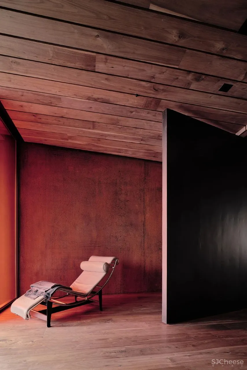 隐匿于山林的住宅 Lookout 滑雪屋 Faulkner Architects