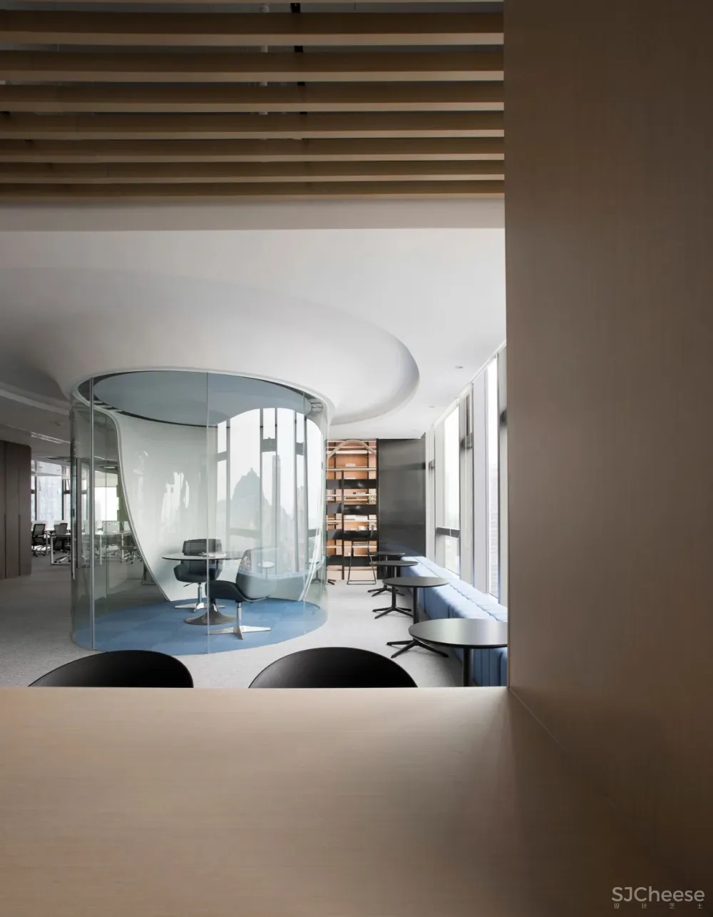 极简 留白,打造轻盈通透的活力空间!