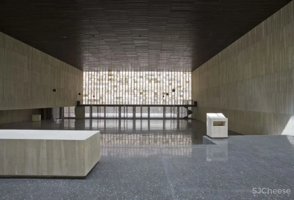 Churches丨灵魂的救赎所