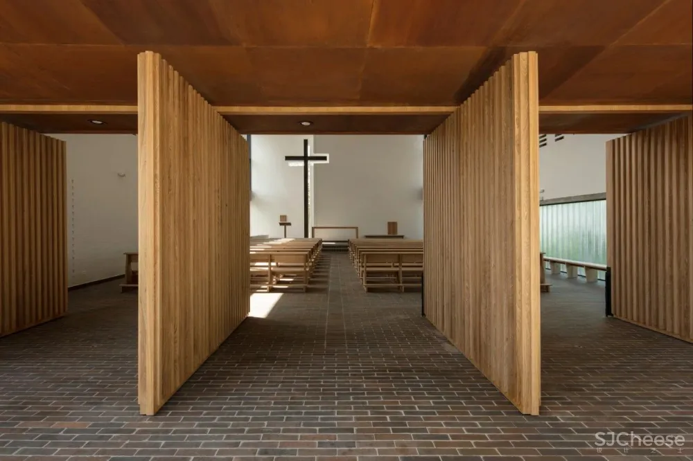 Churches丨灵魂的救赎所