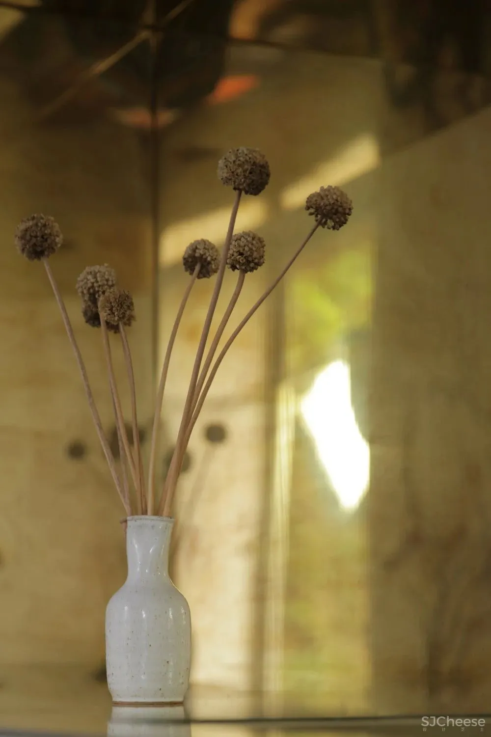 27㎡的小公寓,装成这样我是真没想到!