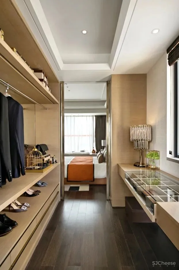 鸿荣源集团打造奢华与品位交融的宾利