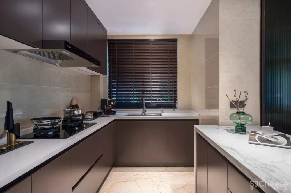 200㎡海派低奢样板间,融入秦淮河畔的当代人居