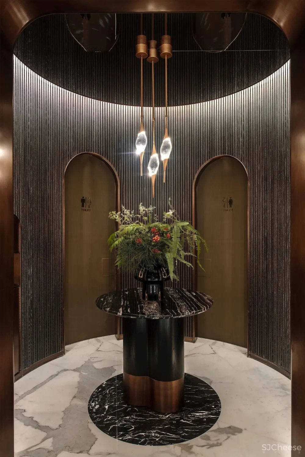 刘姮:移步梦蓝美景,探寻安然意境!