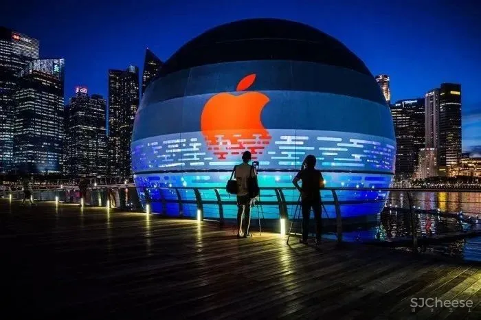 福斯特新设计：apple新店铺—— 全玻璃穹顶结构