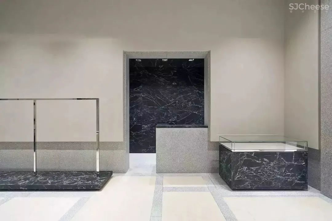 50度灰的设计让国际级时尚设计师Alexander Wang情有独钟!