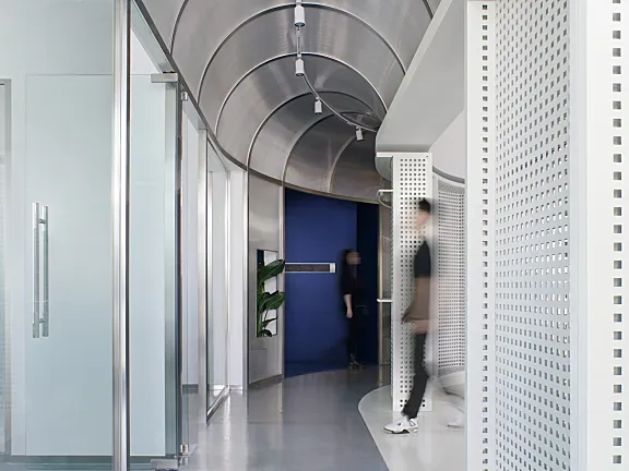 U形配饰展厅-序态设计研究室