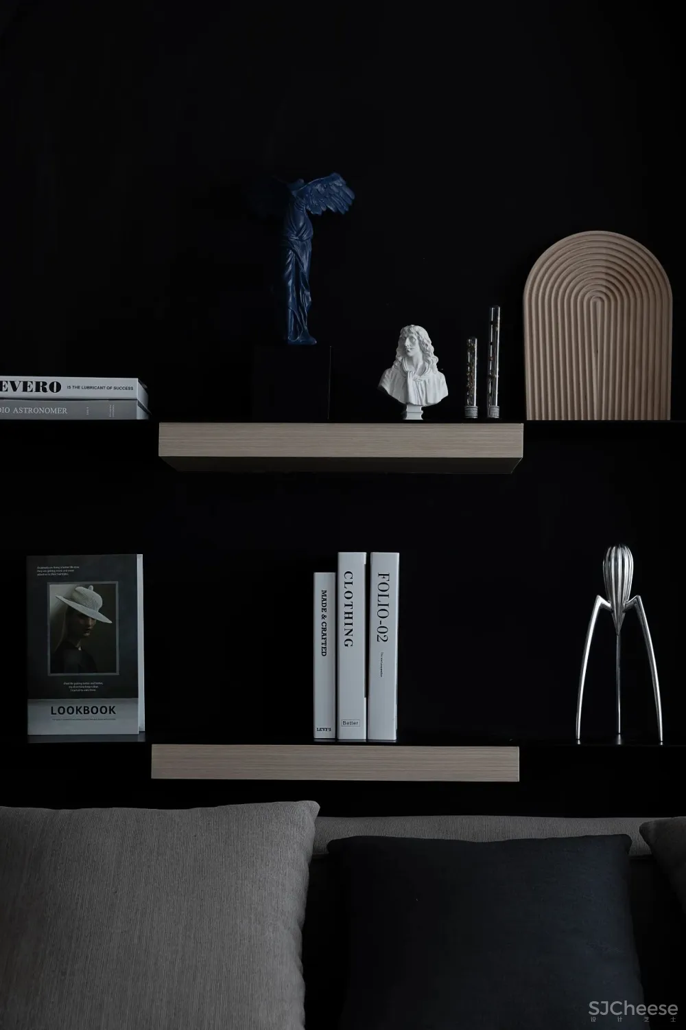 极致黑白 温润原木!