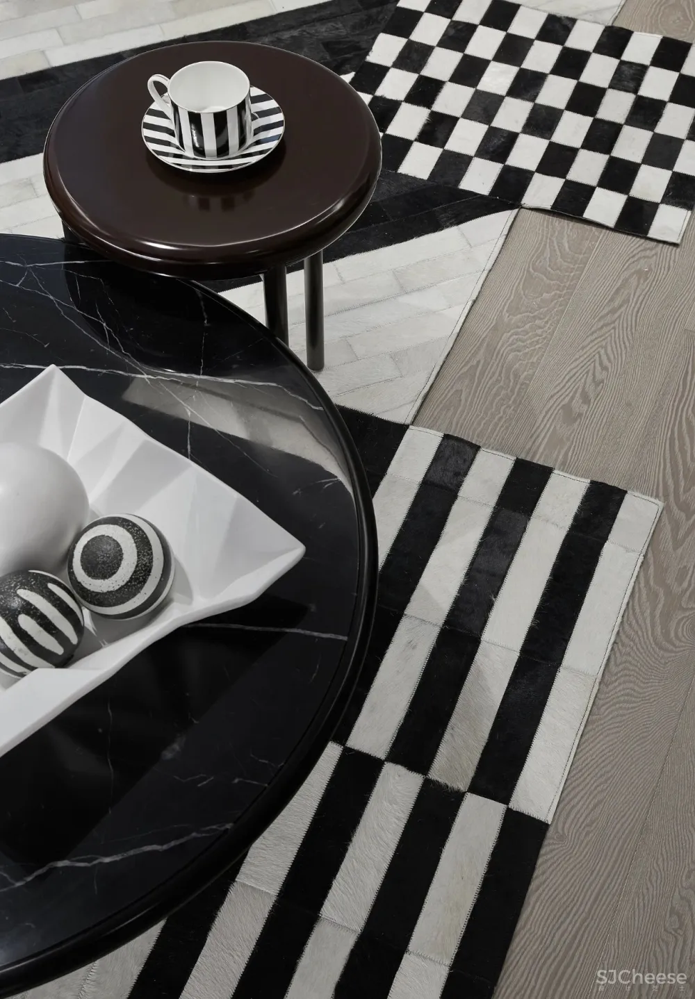 忱意设计:260㎡ 意式极简风叠墅,还原设计本真