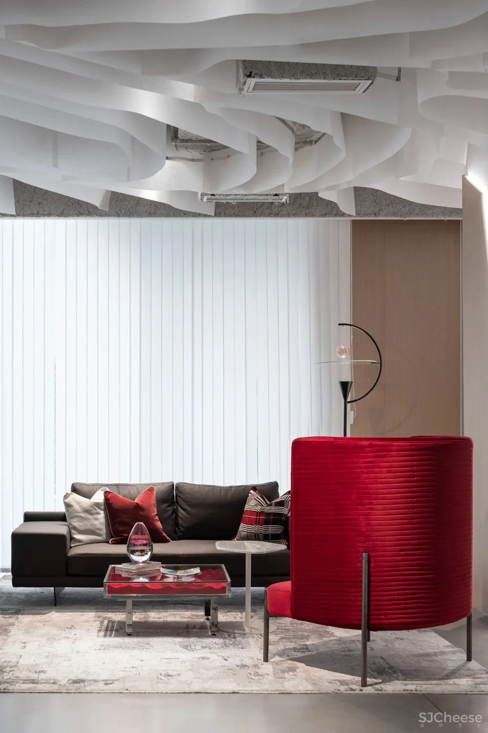 现代艺术与自然碰撞,邂逅精致浪漫新生活!