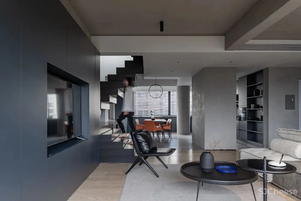 裸墙搭配天然石皮,打造绝美复式空间 云行设计