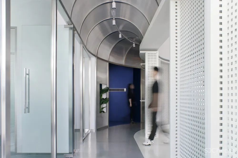 U形配饰展厅-序态设计研究室