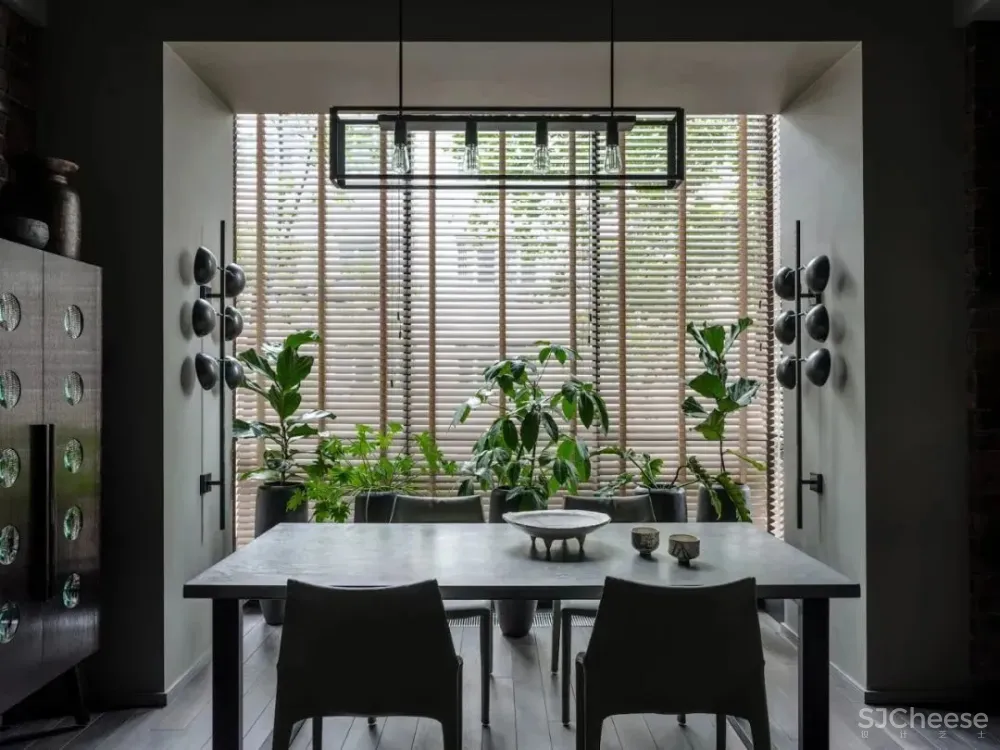 俄罗斯非凡质感住宅 Sisters Design