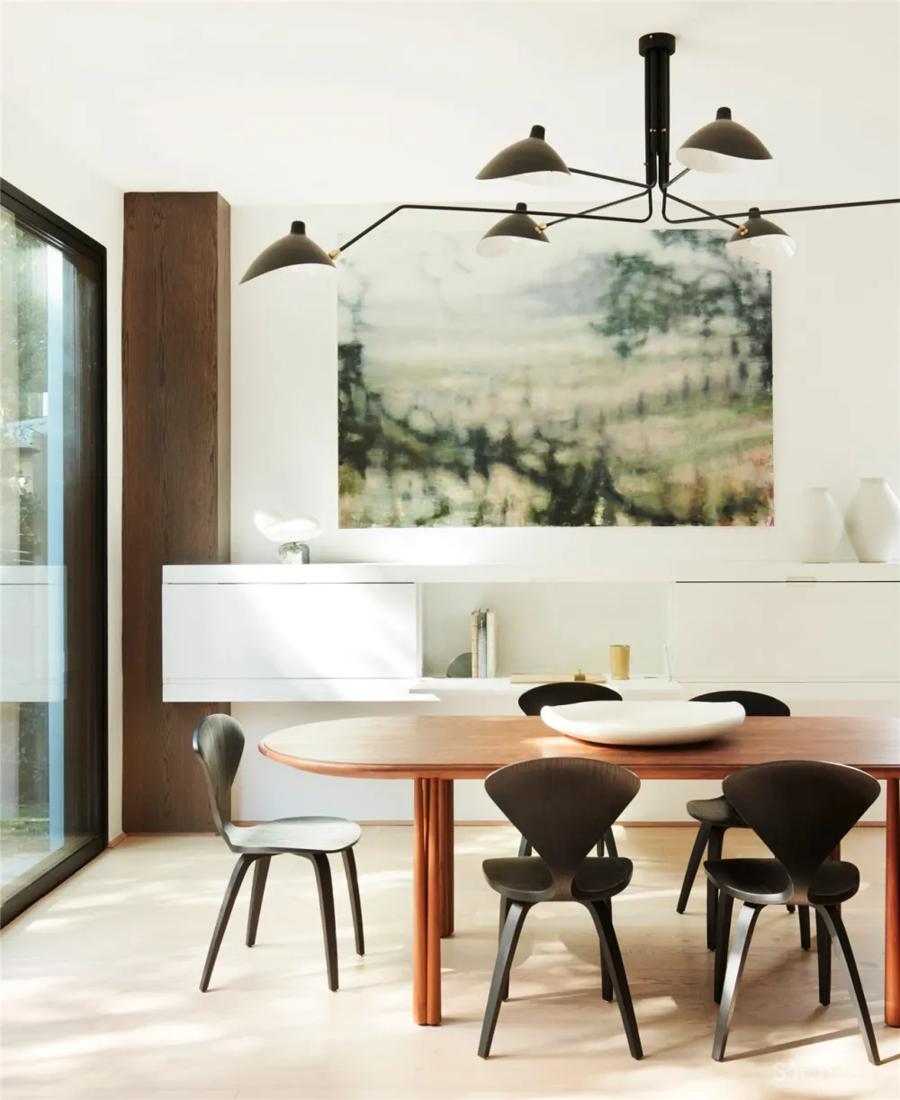 都是转角窗户,「曲面」和「直角」哪个更高级?